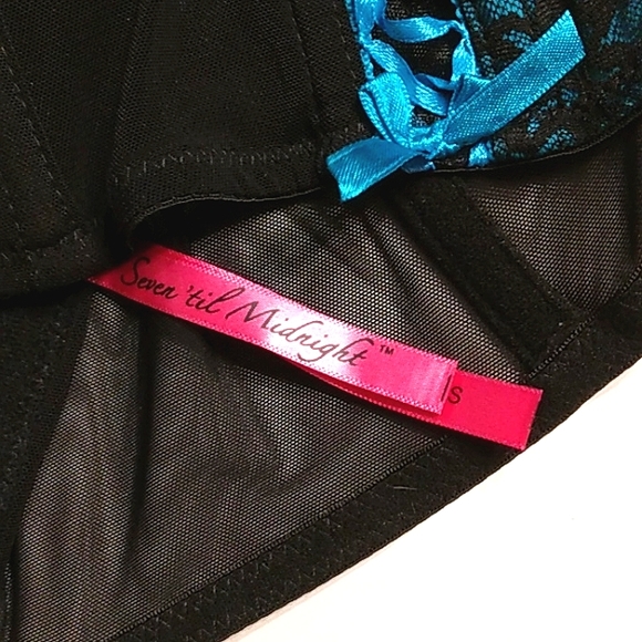 NWT Sexy lingerie Bustier G-String Push-up 2 piece Set *Small - Picture 9 of 11